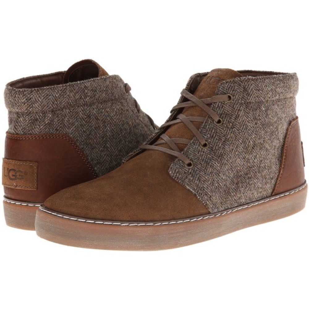 UGG Men’s Alin Tweed Chukka Boot, size 10.5.